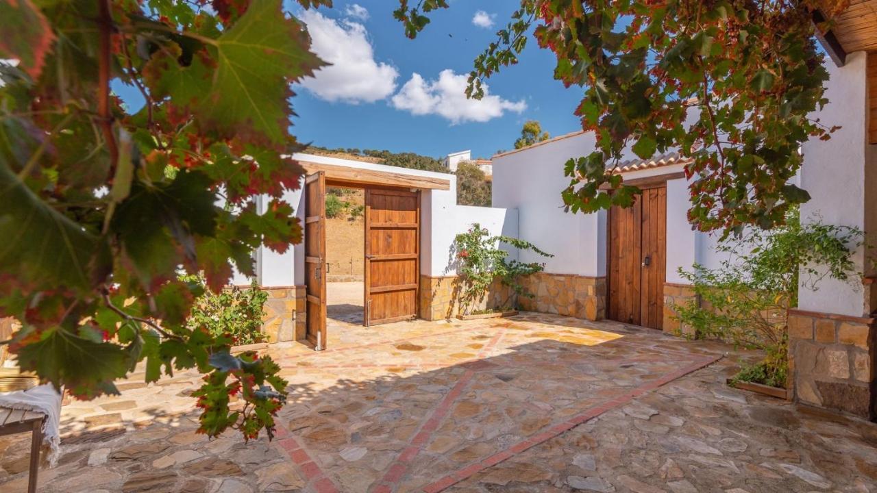 Casa La Sombra De La Parra Antequera - La Higuera By Ruralidays Villa Exterior photo